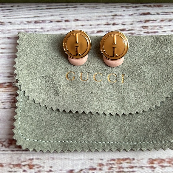 GUCCI 1992 Made in Italy vintage clip on earrings RARE GUCCI Great for Holiday! - Picture 8 of 8